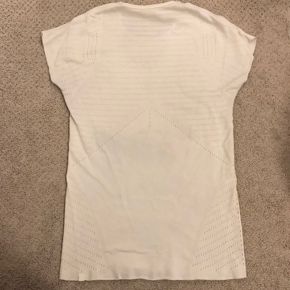 Lululemon shirt